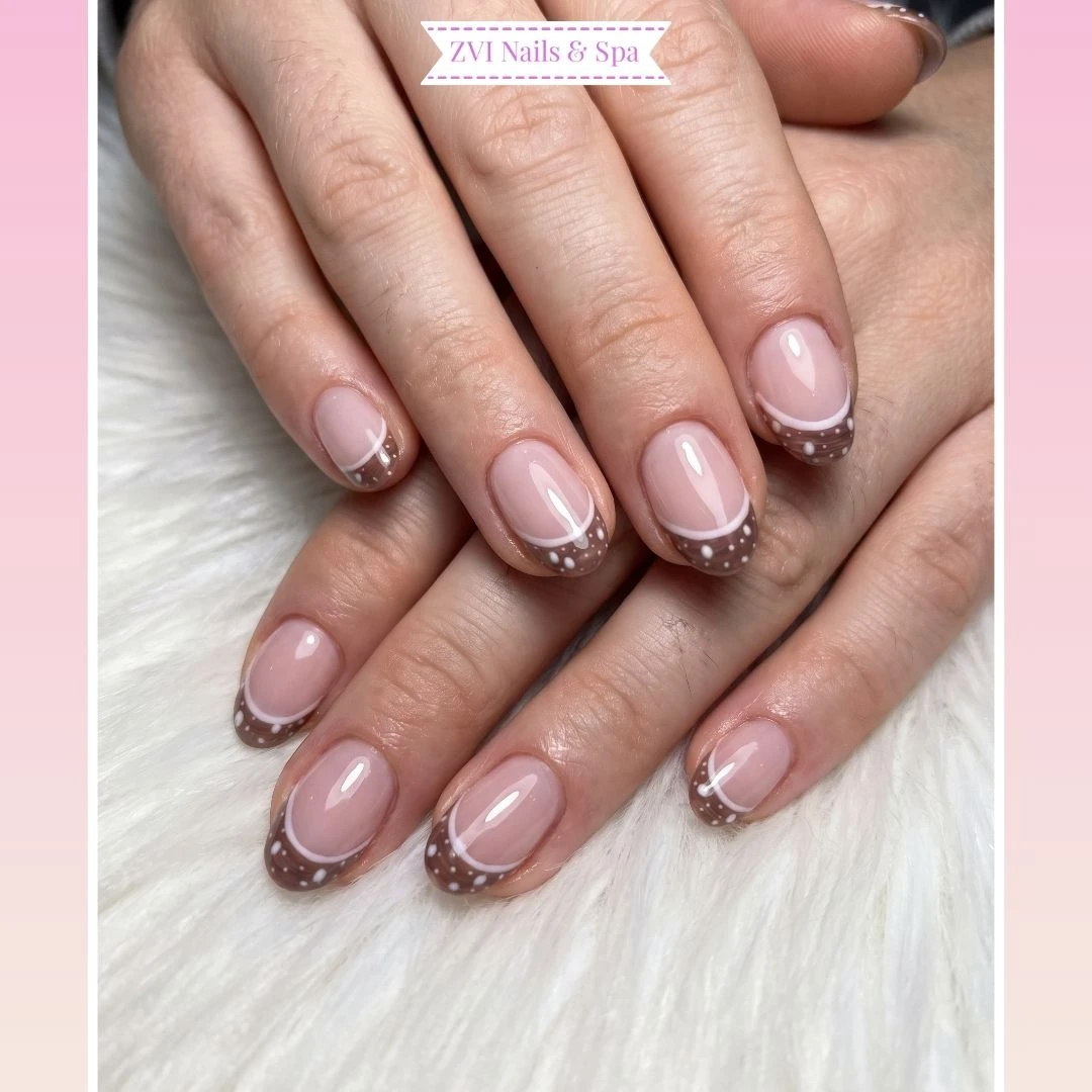 Ladies nails art